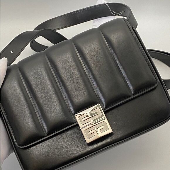 Givenchy Medium 4G Quilted Crossbody Bag in Lambskin Leather - Picture 9 of 16